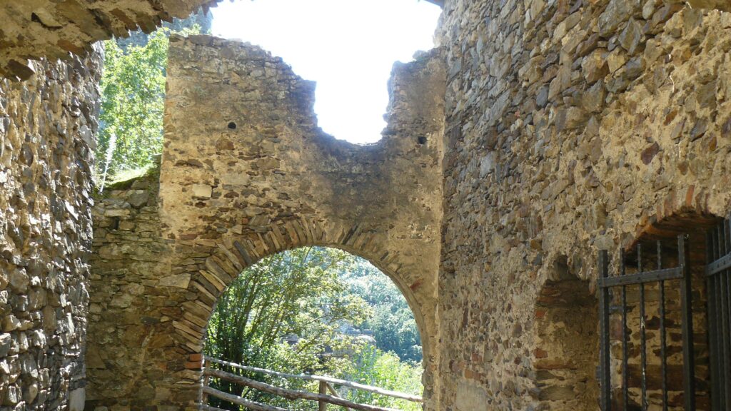Cornštejn 25