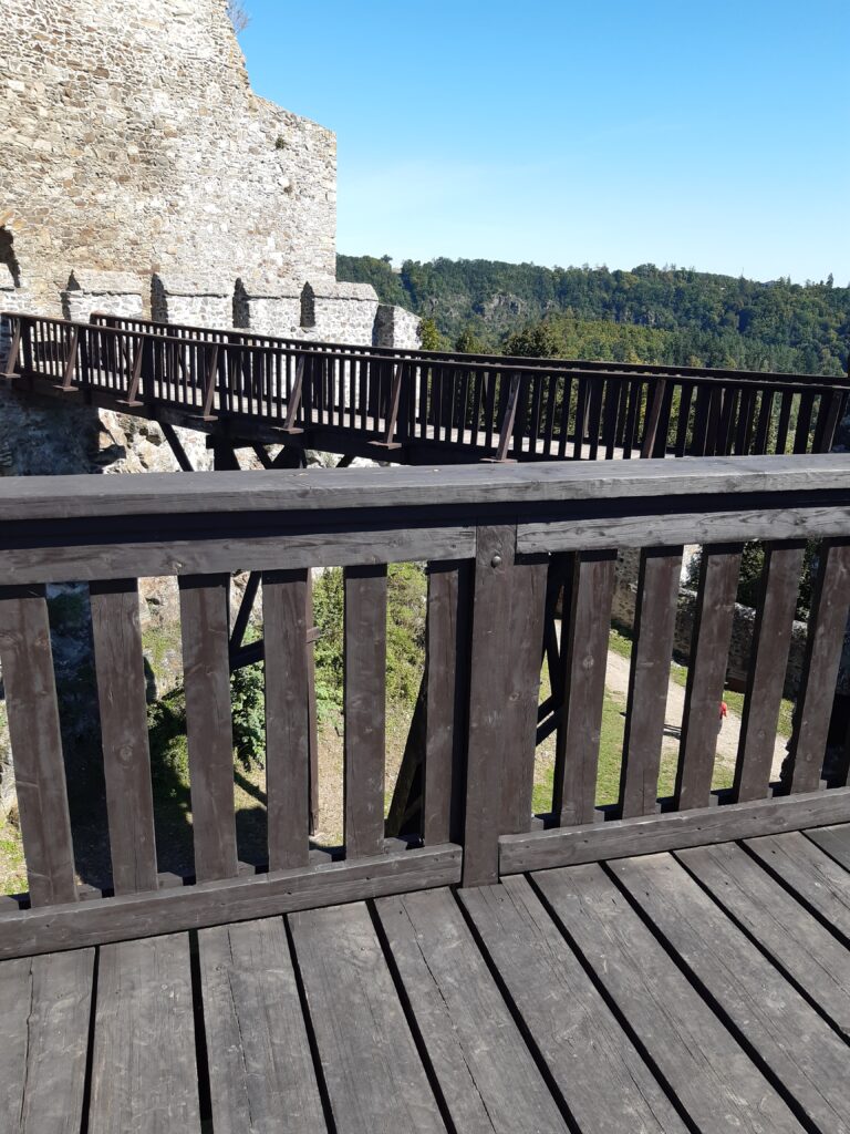 Cornštejn 3