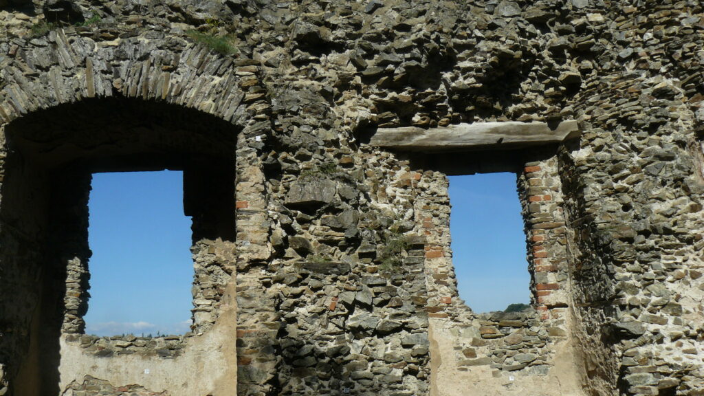 Cornštejn 32