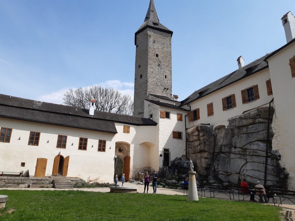 Roštejn 0