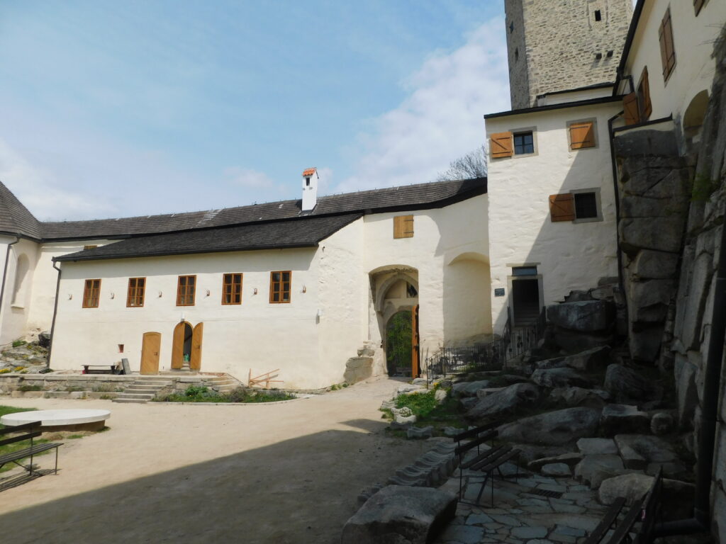 Roštejn 9