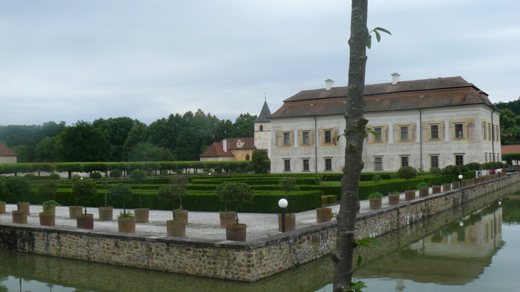 Zámek Kratochvíle 30