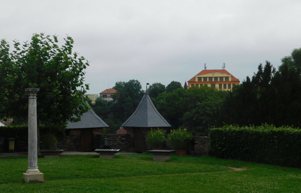 Zámek Žleby 0j