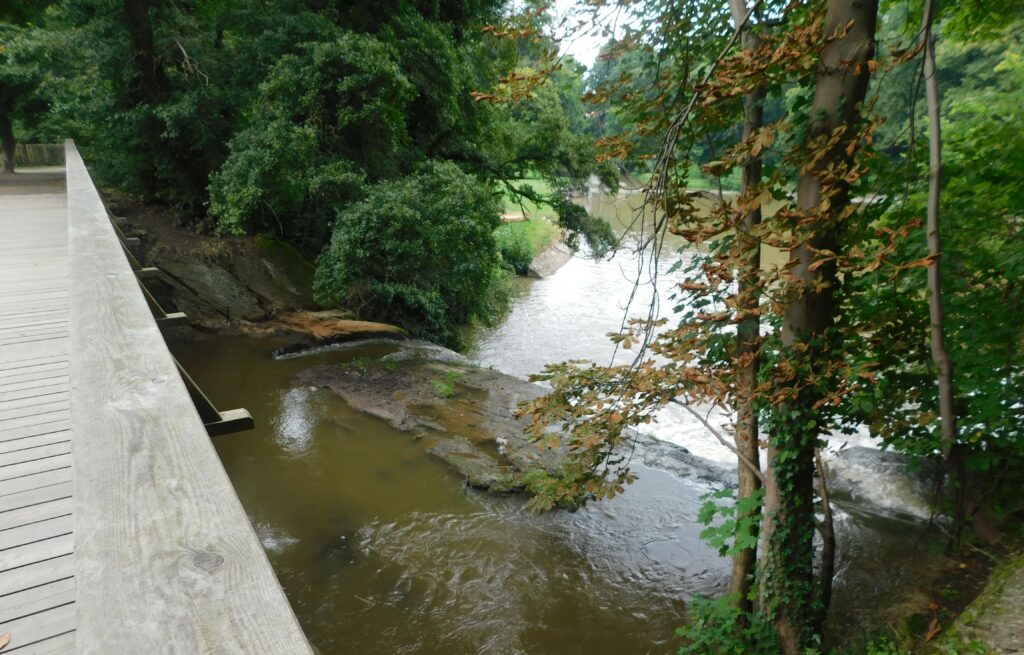 Zámek Žleby 13